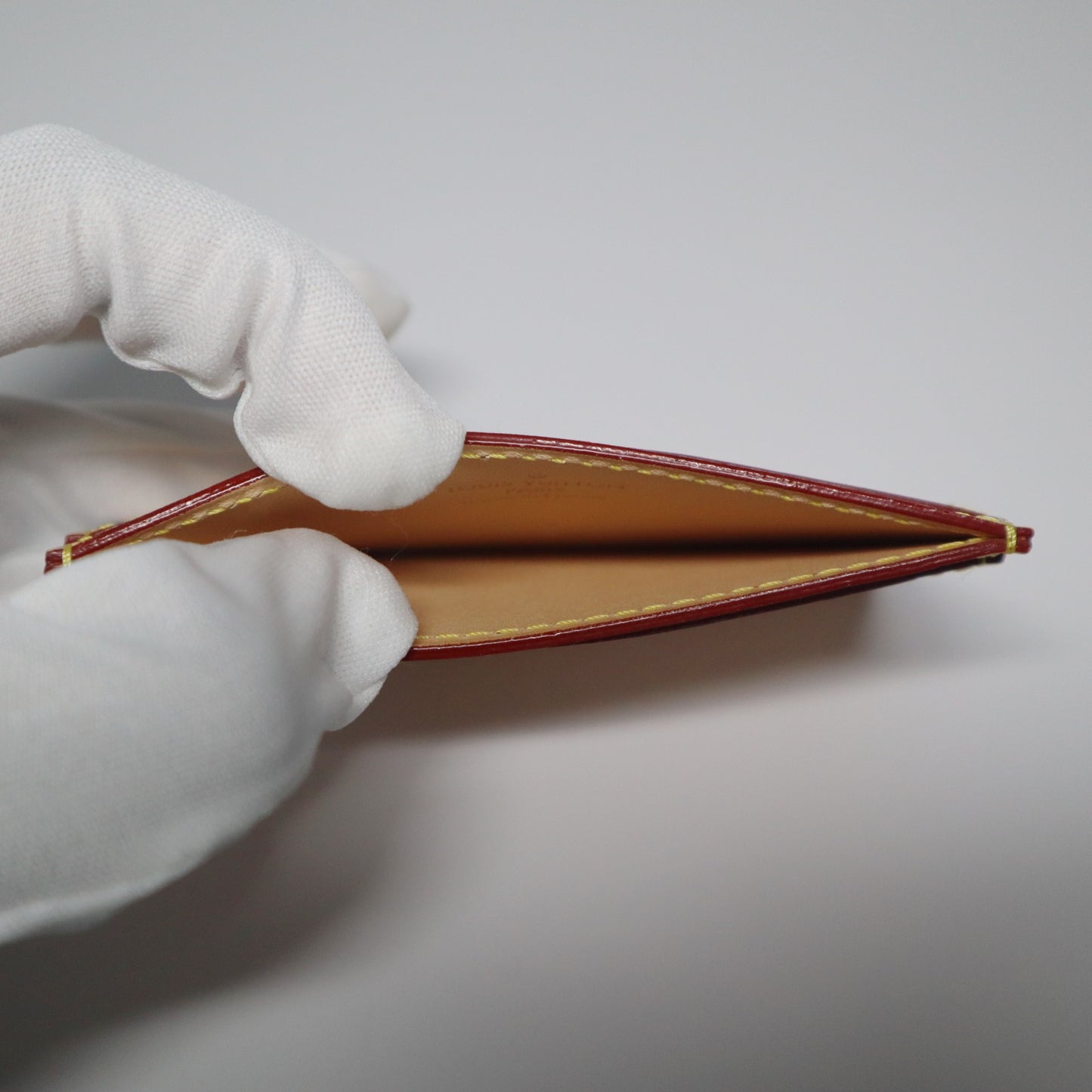 Louis Vuitton Vachetta Voyages Cardholder